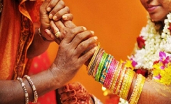 bangle_girl_001-w245