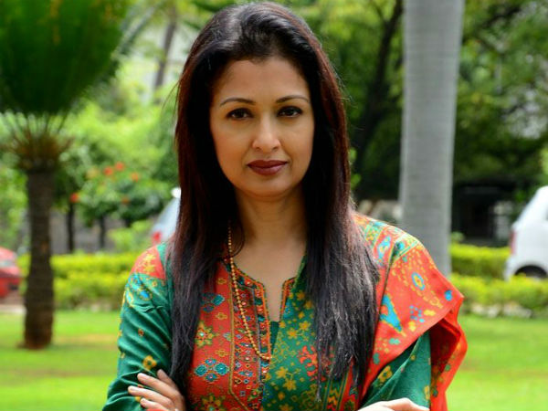 gauthami456-01-1477994910