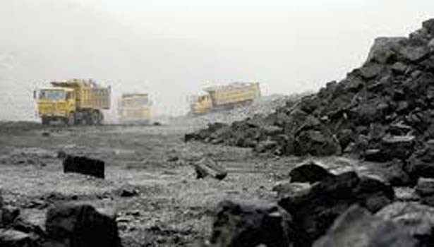 201612031453052134_at-least-17-people-killed-after-coal-mine-explosion-in-china_secvpf