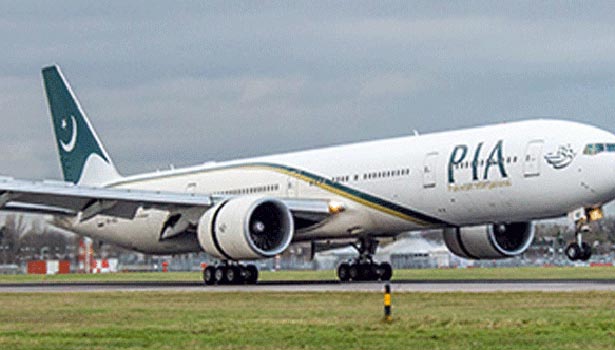 201612071906131455_47-people-were-killed-in-a-plane-crash-near-pakistans_secvpf