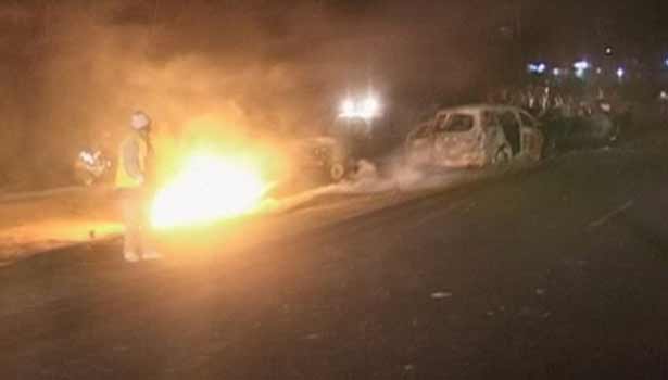 201612110837095245_over-30-dead-as-kenya-petrol-tanker-crashes-explodes_secvpf