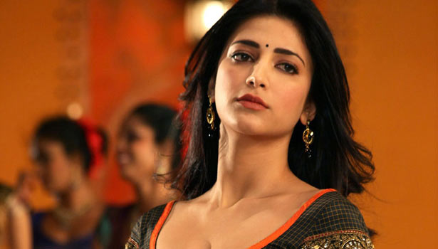 201612131154376734_shruti-was-scared-to-be-directed-by-father-kamal-haasan_secvpf