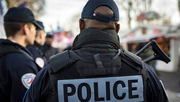 201612150453158519_french-parliament-votes-to-extend-state-of-emergency-until_secvpf