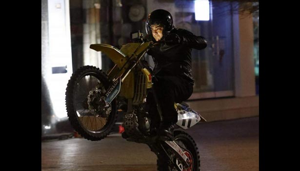 201612181230162431_ajith-bike-wheeling-in-bulgaria-at-thala-57_secvpf