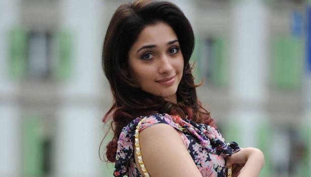 201612211837265235_bahubali-movie-ready-give-their-lives-films-tamanna_secvpf