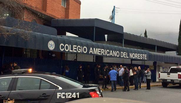 201701182335417874_3-dead-in-shooting-at-American-college-in-Monterrey_SECVPF.gif