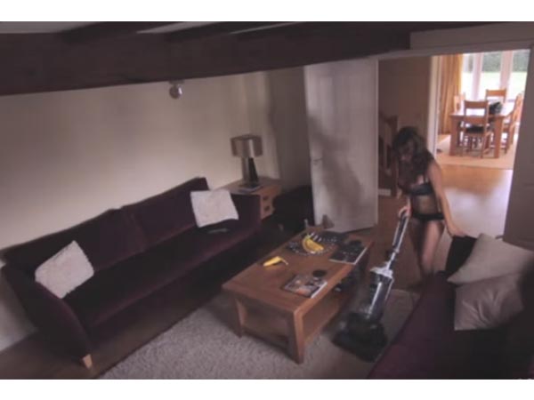 28-1485578944-10house-sitterworetheownersshirtforthisreason