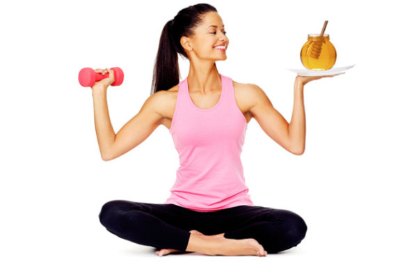 honey-recipes-that-help-in-caining-wight-615x3951-585x376