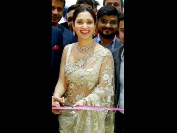 06-1486382426-5-tamanna