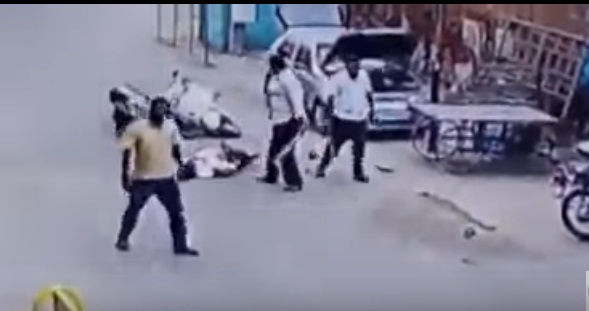 12-1486872415-kangna