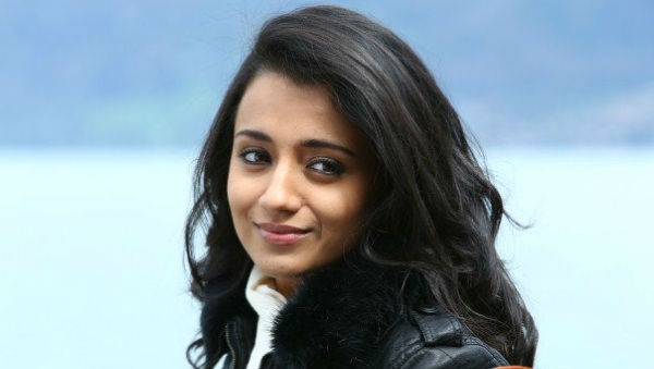 15-1487154716-trisha-krishnan4546