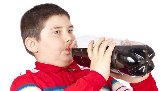 201702061438151080_Drink-can-affect-bone-and-teeth_SECVPF