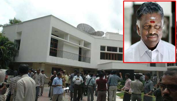 201702082010047973_Jayalalithaa-s-Poes-Garden-will-be-converted-into-a-memorial_SECVPF