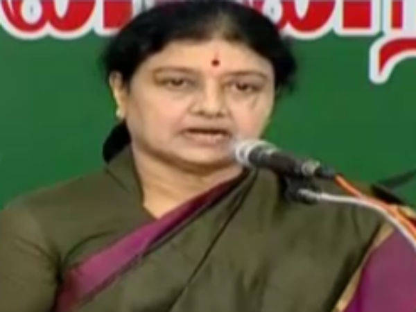 sasikala-011-600-31-1483169248-11-1486827150