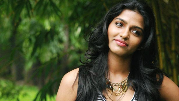 201703080939206003_Twitter-spread-of-actress-photos-is-disgusting-actress_SECVPF