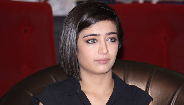 201703171944532697_Ready-to-act-with-shaved-head-Akshara-Haasan_SECVPF