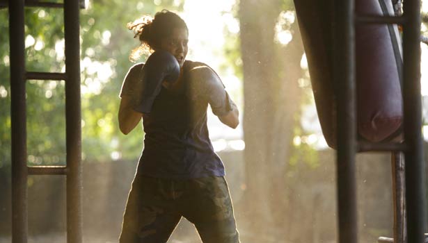 201703270818538183_To-become-a-tamil-woman-and-like-to-wear-Skirt-scarf-says_SECVPF