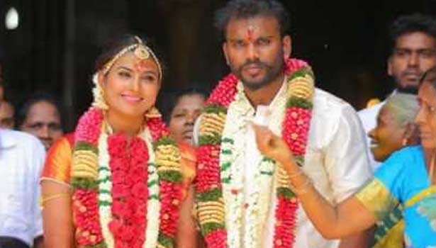 201704041244043395_Actress-nandhini-husband-karthikeyan-suicide_SECVPF