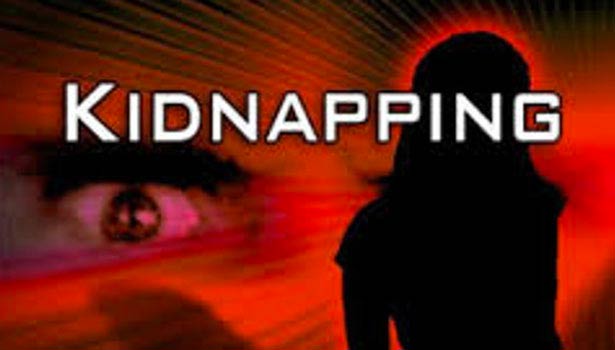 201704142015275378_Minor-girl-kidnapping-for-marriage-in-dindigul_SECVPF