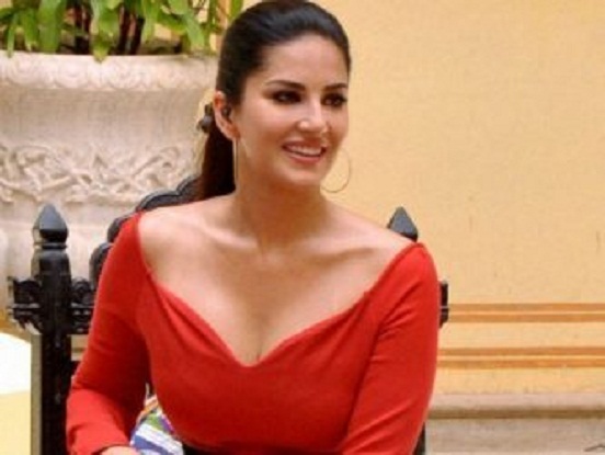 728x410_9212_sunny-leone-333x250