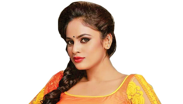 201705151619017453_I-do-not-love-anyone-Nandita_SECVPF