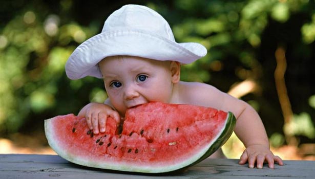 201705291458570850_Thirsty-control-fruit-in-the-summer_SECVPF