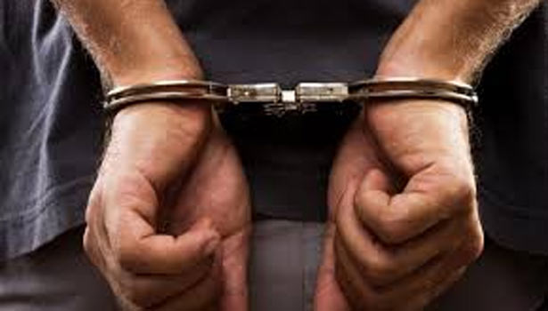 201705311616534338_molestation-school-student-arrested-people-in-palani_SECVPF