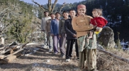 thraibathi_girl_001.w245