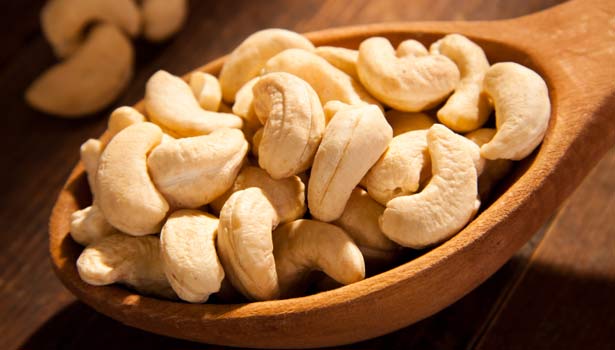 201707101450411467_Cashew-reduces-bad-cholesterol-and-increases-good_SECVPF