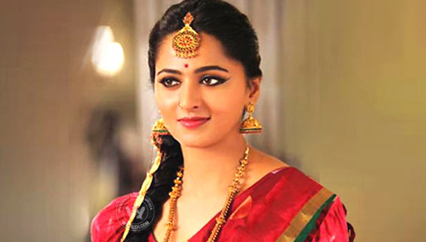 201708191403536683_Anushka-Shetty-Gets-Ready-for-marriage_SECVPF