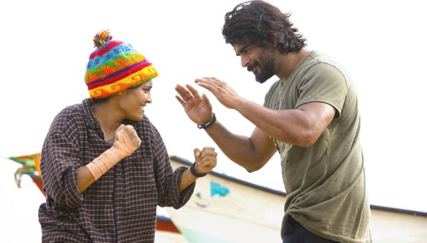 201709091632442445_1_Iruthi-sutru-Sudha-Kongara1._L_styvpf