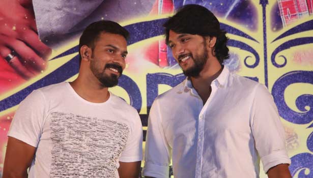 201709111633328972_Hara-hara-mahadevaki-movie-team-next-iruttu-araiyil-murattu_SECVPF