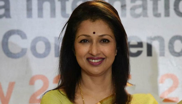 201710071519230790_Gauthami-welcomes-Kamal-to-enter-in-Politics_SECVPF