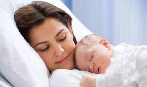 சுகப்பிரசவம் எப்படின்னு கேள்விப்பட்டிருப்பீர்கள், எழுத்தால் படித்து பார்த்து கண் கலங்கியதுண்டா…!!