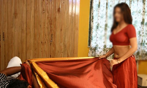 படுக்கையறையில் படிகள் பல ? (அவ்வப்போது கிளாமர்)